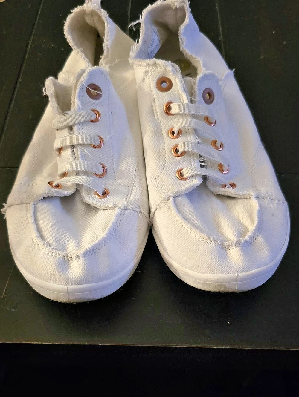 Vionic Beach Pismo Slip-On Sneaker White Sneakers